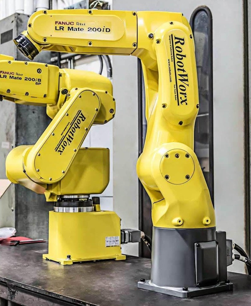 Factory-surplus FANUC LR-Mate 200iD/4SC Clean-Environment 6-Axis Robot For Electronics Precision Handling