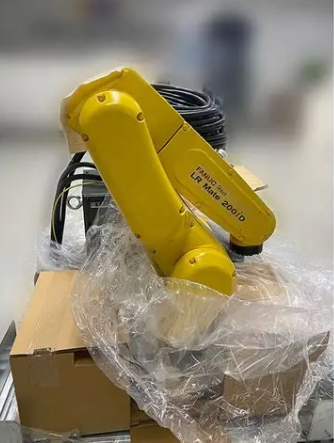 Factory-surplus FANUC LR-Mate 200iD/4SC Clean-Environment 6-Axis Robot For Electronics Precision Handling