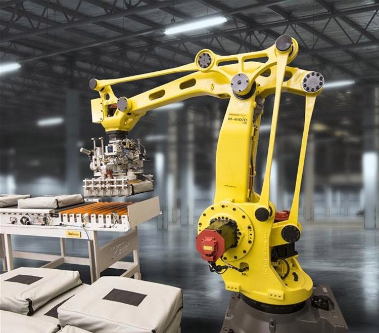 Pre-owned FANUC M-410iC/110 High-Cycle Palletizing Robot, Boost Output For Mid-Speed Packaging Lines Where Floor Footprint Is Restricted