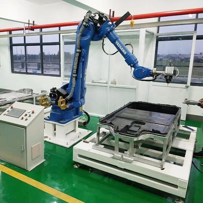 Used YASKAWA MOTOMAN GP25-12 6-Axis Robot 12kg Payload 2010mm Extended Reach YRC1000