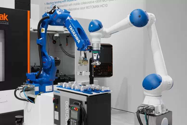 Used YASKAWA MOTOMAN HC10SDTP 6-Axis Short-reach Collaborative Robot 10kg Payload 1082mm Reach YRC1000