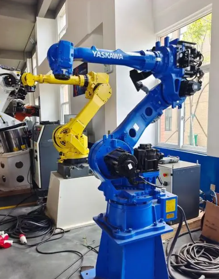 Used Motoman MH50-20 6-Axis Robot,20kg Payload 3106mm Long Reach,Surplus Long-reach Articulated Manipulator
