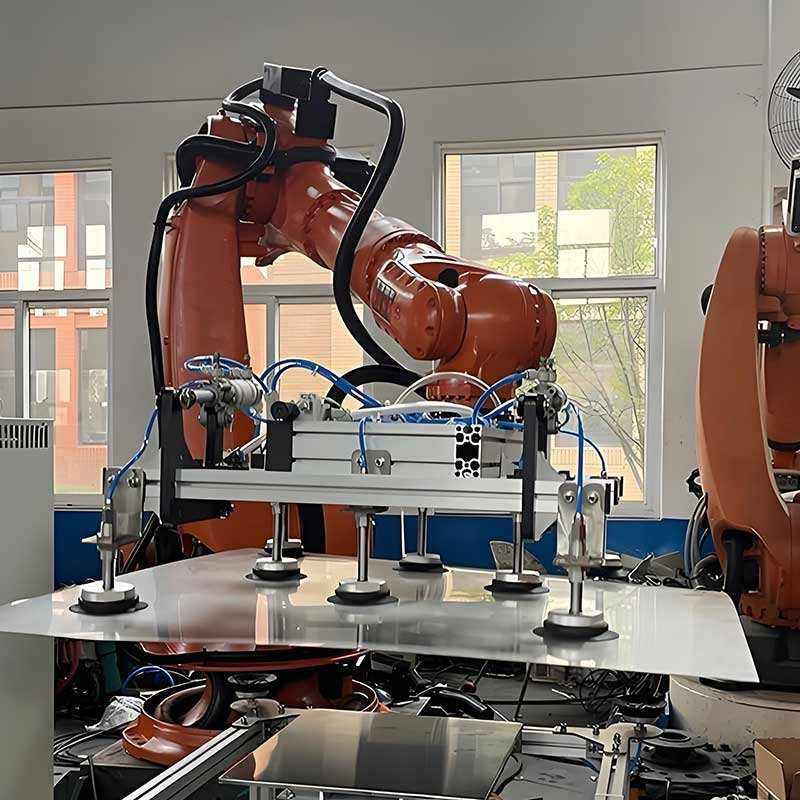 Used KUKA KR 70 R2100-2 IONTEC-2 6-Axis Industrial Robot 70kg Payload 2100mm Reach Heavy-Duty Robotic Arm