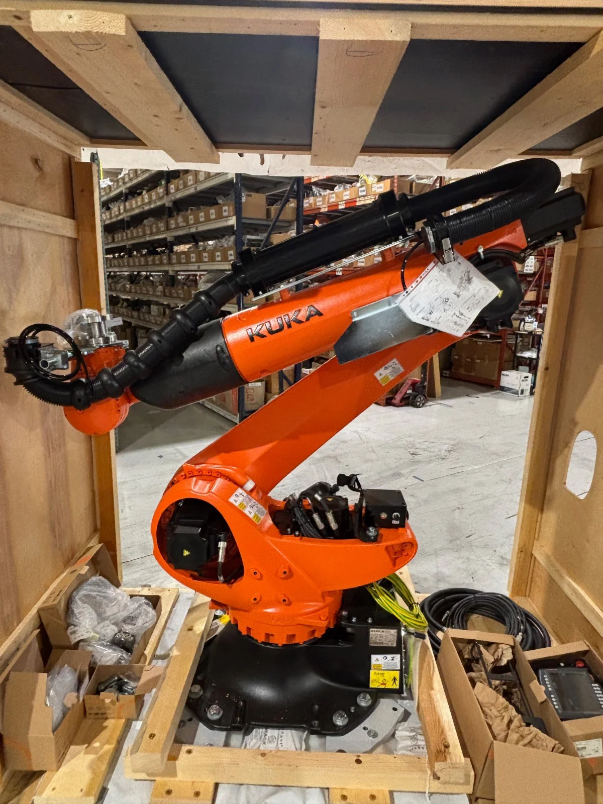 Pre‑owned KUKA KR 360 R2800‑2 F Robot Body, Used 360kg Foundry‑Grade Short‑Radius Robotic Manipulator