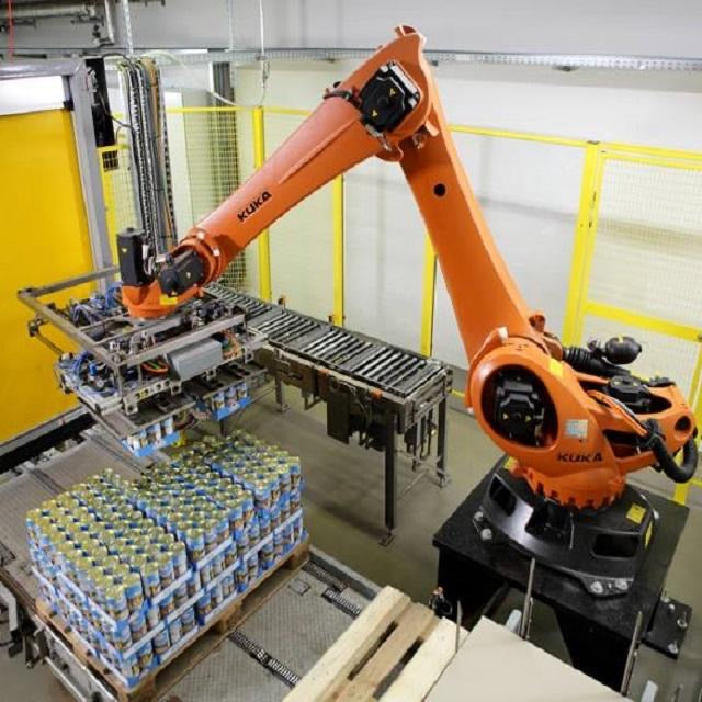 Used KUKA KR 120 R2300 ultra 6-Axis Industrial Robot 120kg Payload 2305mm Reach Heavy-Duty Robotic Arm