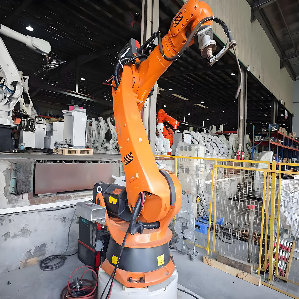 Pre-owned KUKA IONTEC ultra KR90R2700 Long-Stroke 6-Axis Automation Robot