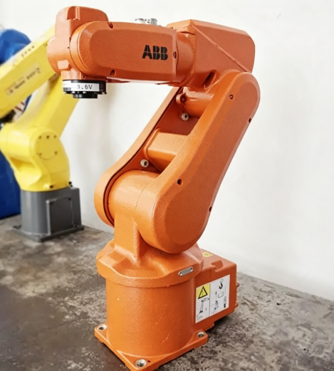 Refurbished Used Pre owned ABB IRB 1200 5/0.9 6 Axis Robot,5kg Payload 0.9m Reach,Fully Overhauled Second hand Compact Robot,Support IRC5 & OmniCore for Machine Tending & Assembly