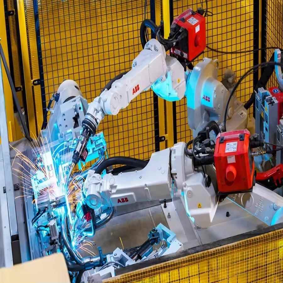 Used ABB IRB1660ID‑4/1.55 6‑Axis Industrial Robot, Hollow‑Wrist ID, 4kg Wrist, 1550mm Reach, for Arc Welding Machine Tending