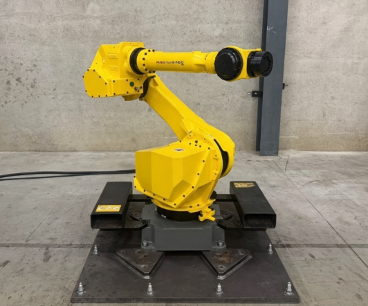 Used FANUC M-710iC/50S Compact Robot, 50kg Payload 1359mm Short Reach Refurbished 6-Axis Robot For Confined Workspace