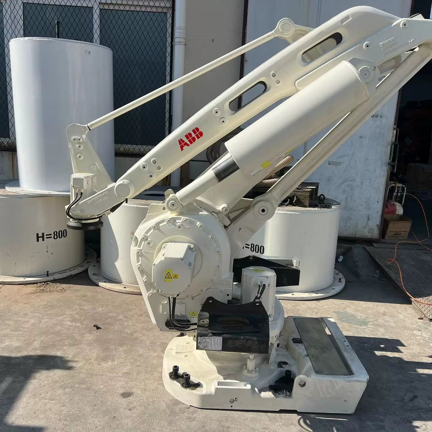 Used Pre-owned ABB IRB660-180/3.15 4-Axis High-Speed Palletizing Robot Reconditioned