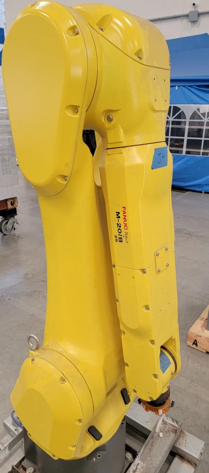 Pre-owned FANUC M-20iB/25 Hollow Wrist Robot 25kg Payload 1853mm Reach Internal Cable Routing Machine Tending Robot