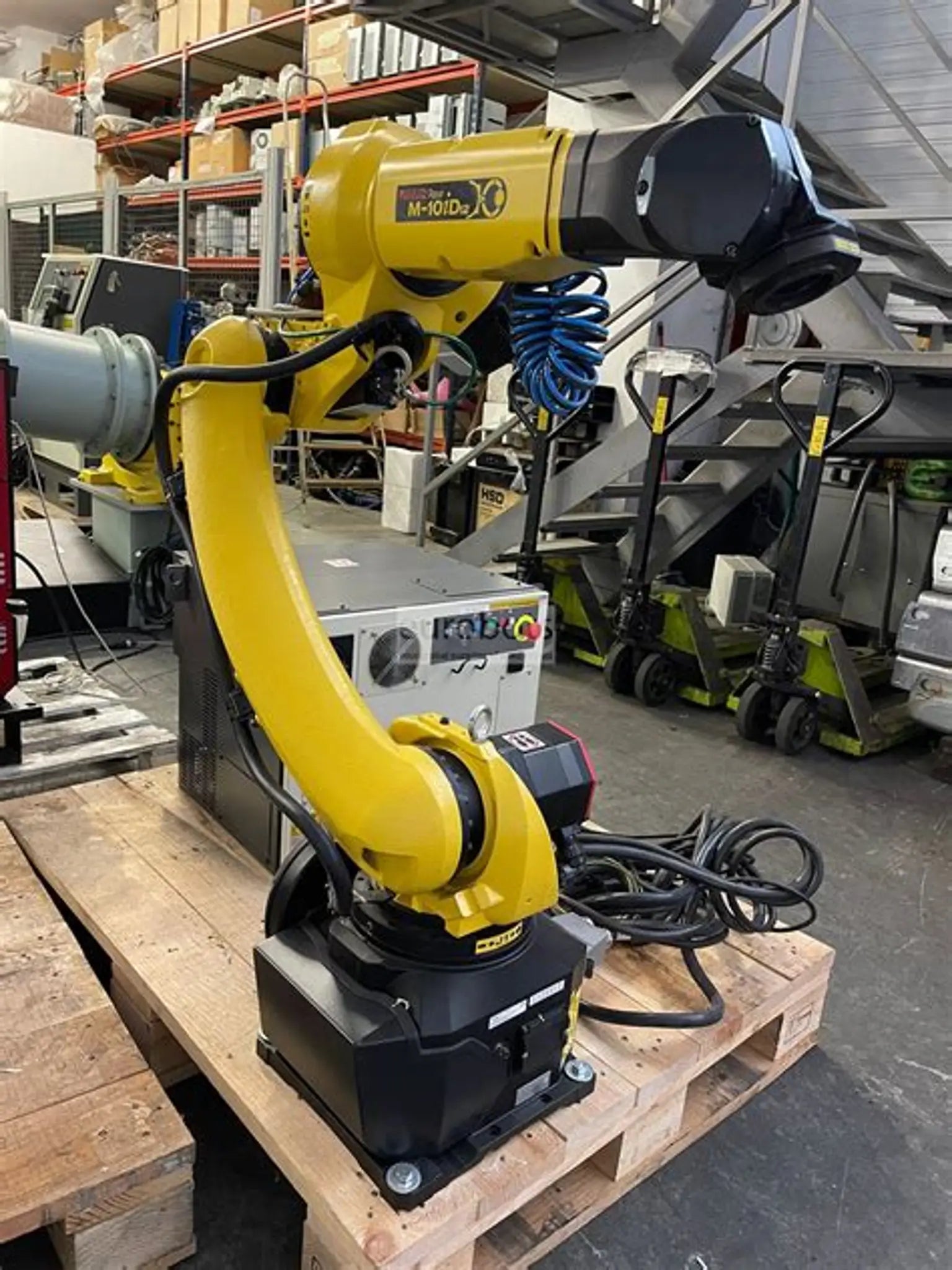 Surplus FANUC M10iD/12 General-Purpose Robot For Welding & Handling