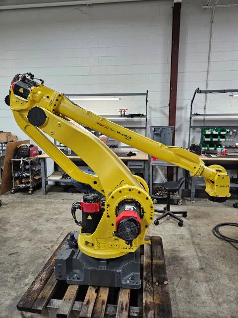Pre-owned FANUC M-410iB/450 High-Capacity Palletizing Robot, Support Full-Loaded Unit-Load Processing Within Logistic Production Hubs